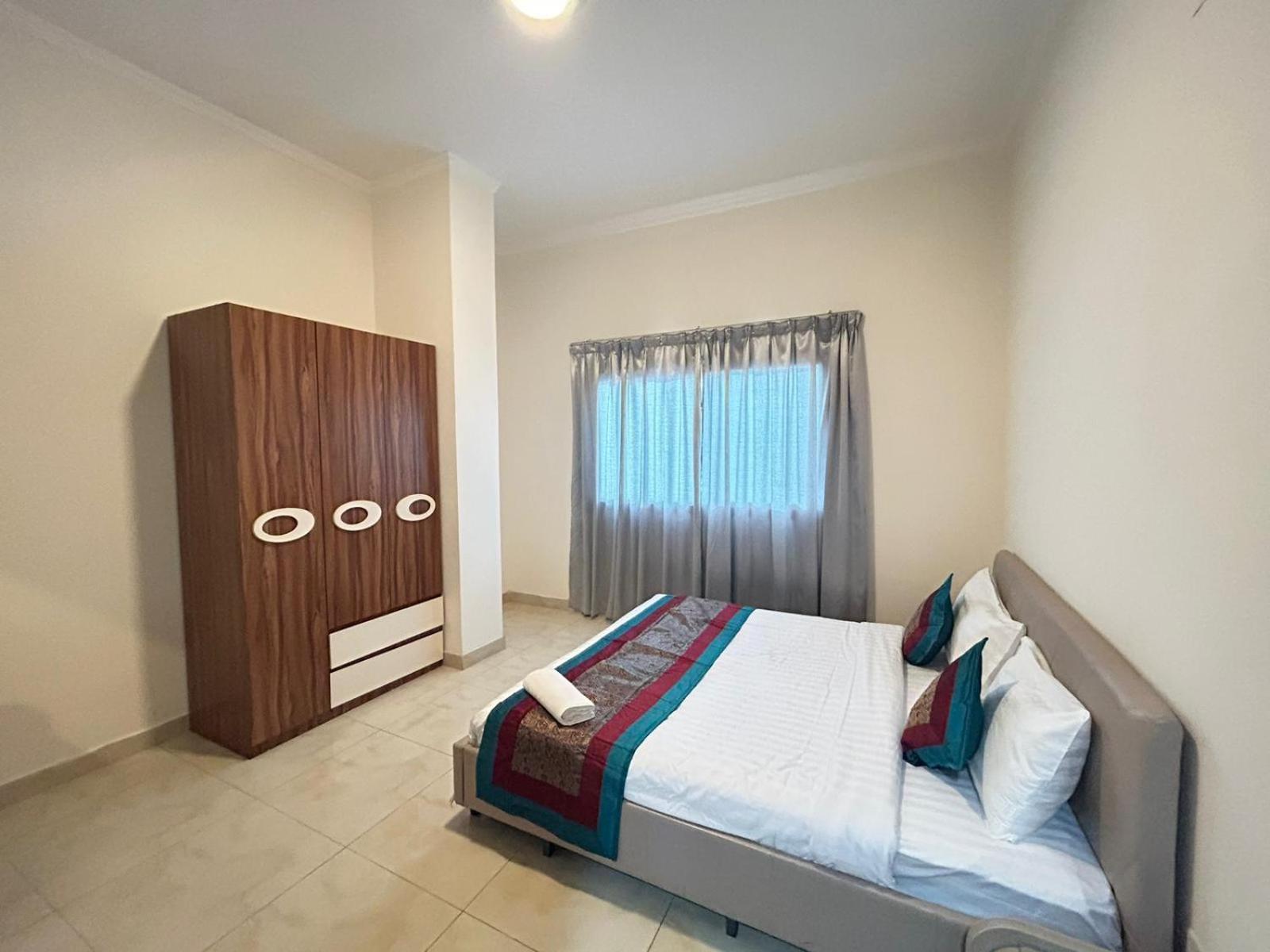 Al Hayat Suites Apartment Manama Extérieur photo
