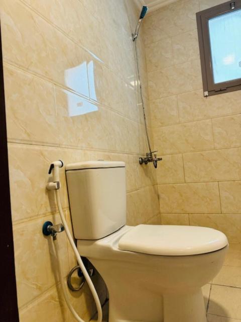 Al Hayat Suites Apartment Manama Extérieur photo