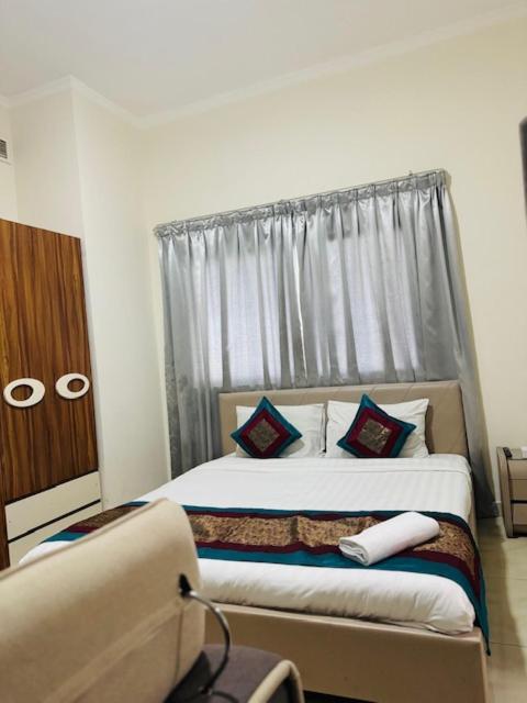 Al Hayat Suites Apartment Manama Extérieur photo
